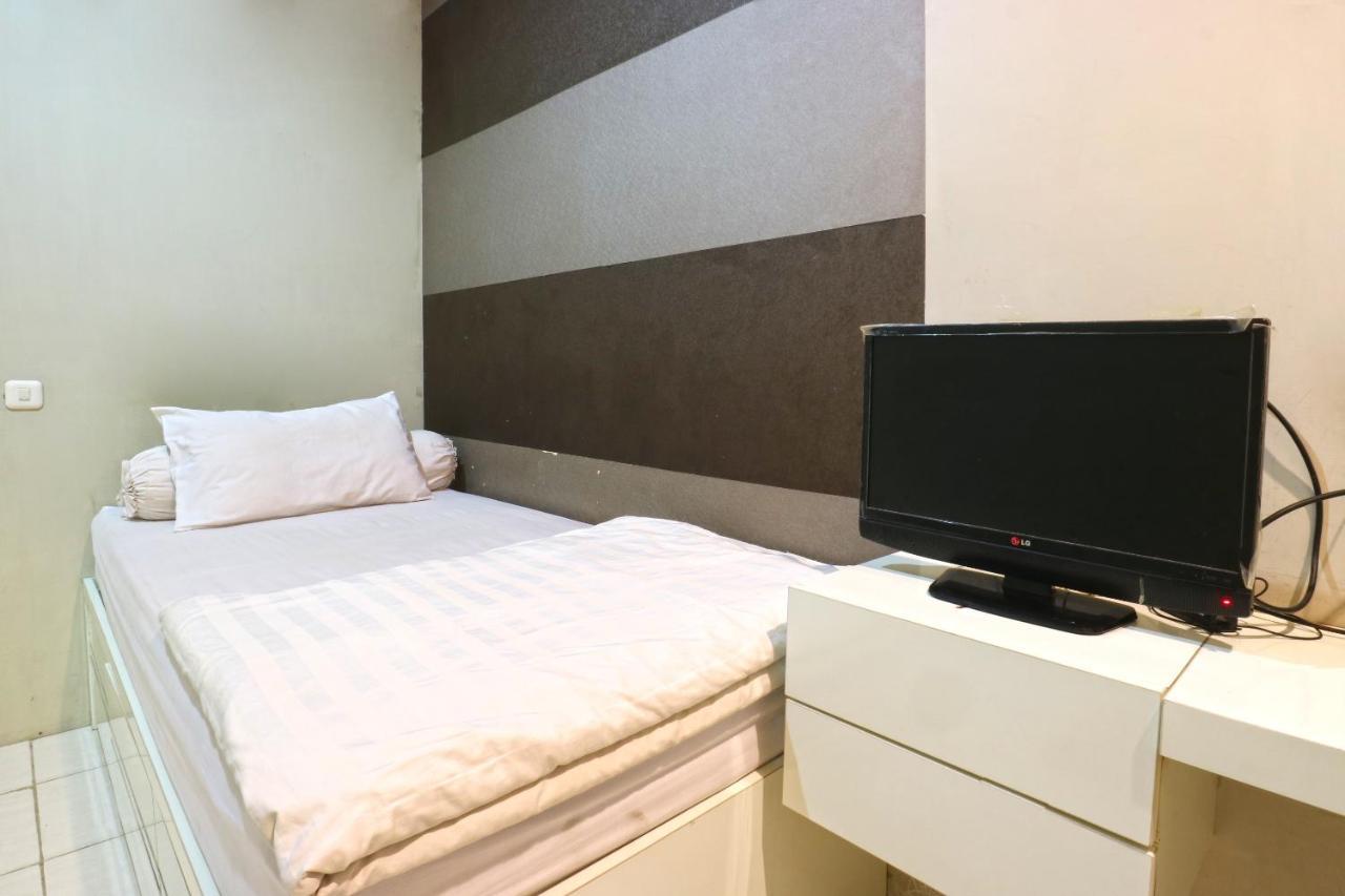 Oranje Gasthuis Hotel Surabaya Kültér fotó